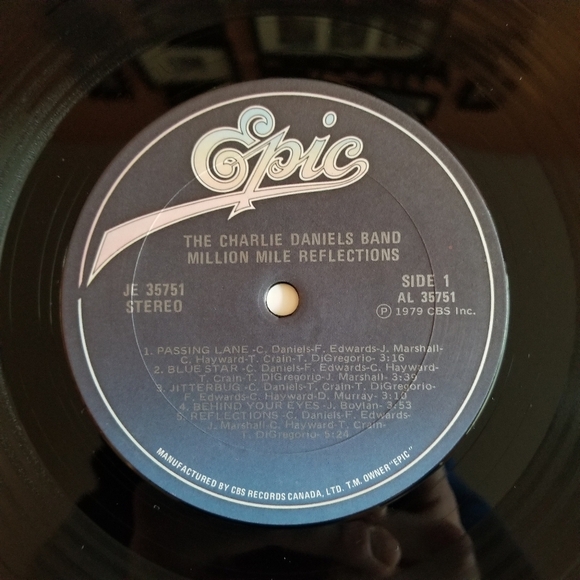Charlie Daniels Band Million Mile Reflections Record LP ⏺3/$40+Free Shipping🚚 - Picture 5 of 10